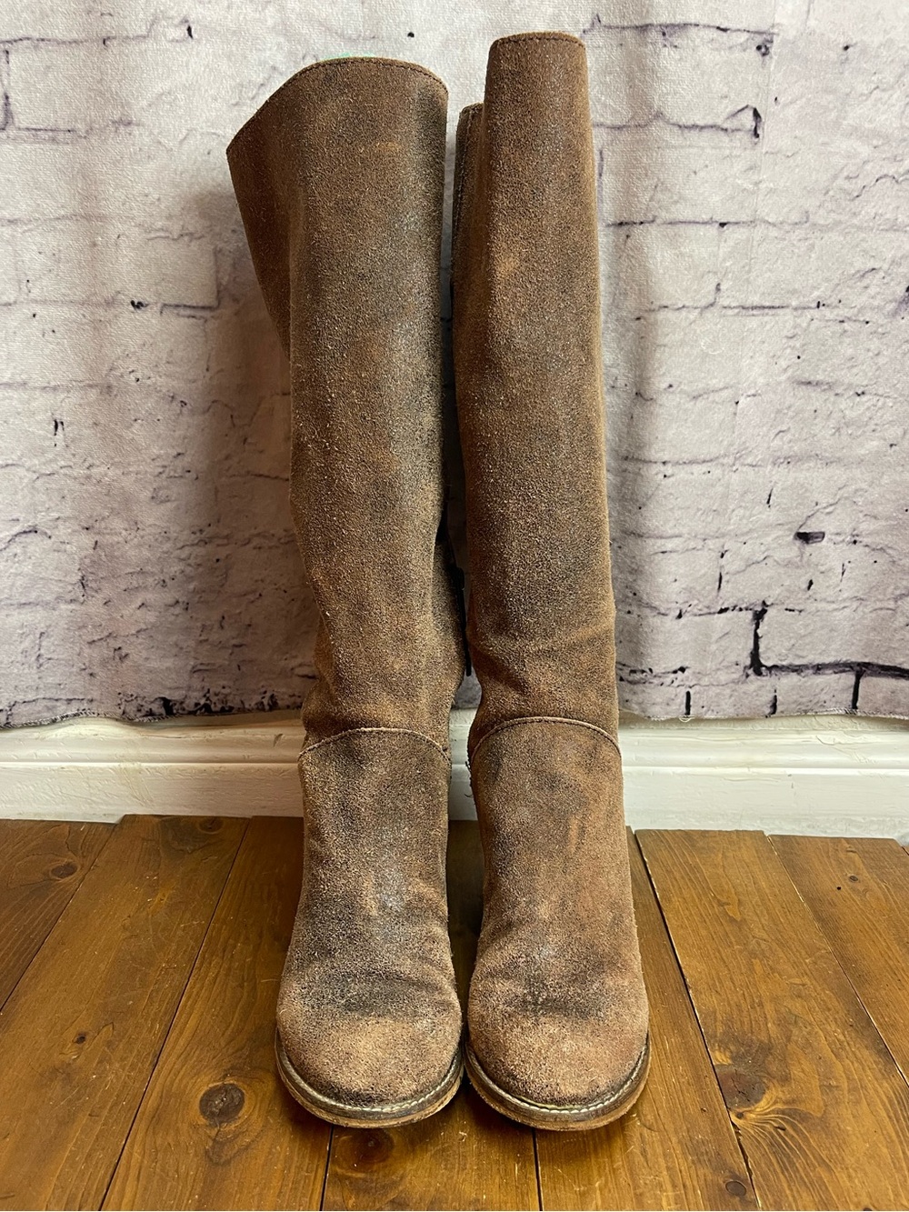 Corral Womens size 6 M brown suede tall boots - Picture 2 of 10